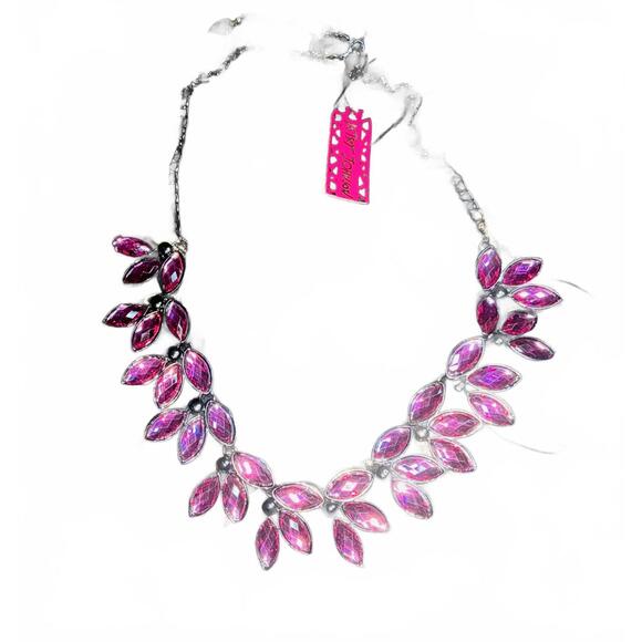 Betsey Johnson Jewelry - O66 Vine Necklace